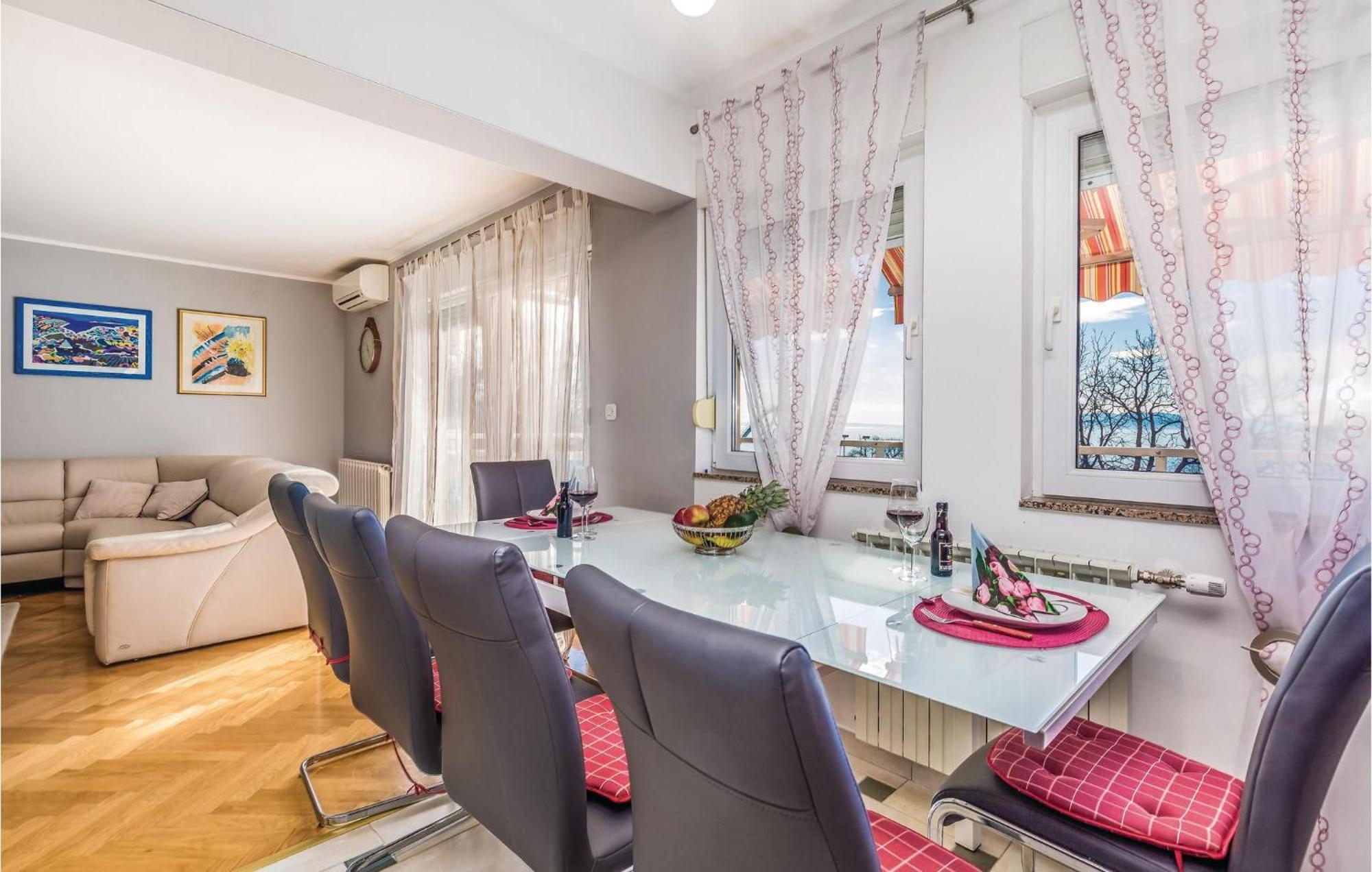 Nice Apartment In Rijeka With Wifi Экстерьер фото